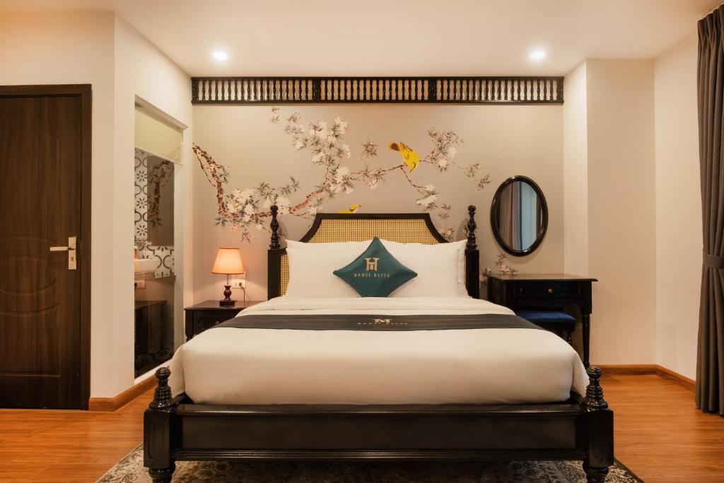 Hanoi Bliss Boutique Lo Ren – Hanoi